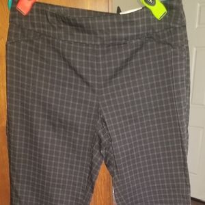 Croft & Barrow Women's Dress Pants Sze 12 Gray/Black Mid Rise Straight Hip/leg 